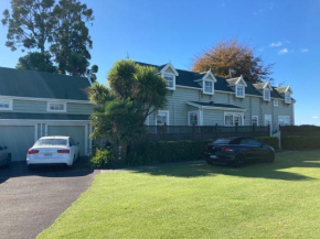 Taiparoro House, Tauranga
